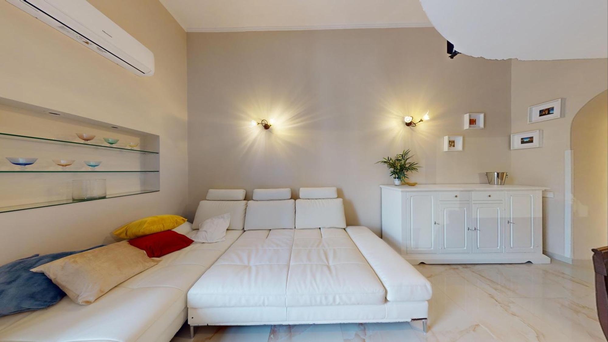 So Apartment *